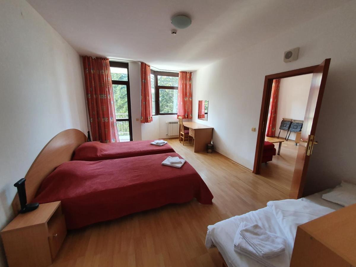 Flora Apartments Tmf Borovets Luaran gambar